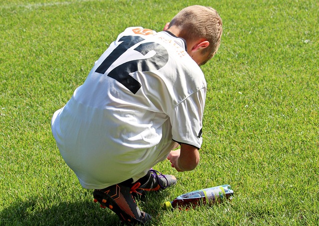 通球员的范 通球员的范