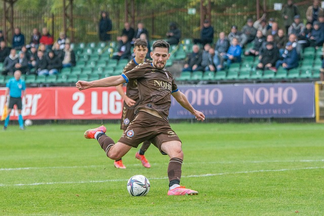 门将迈尼昂 门将迈尼昂